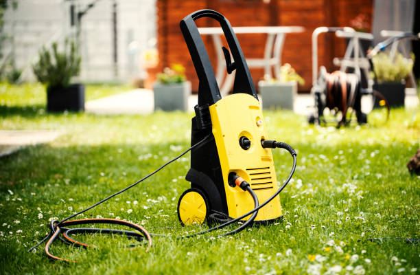 Best Playground Equipment Cleaning  in Castle Shannon, PA